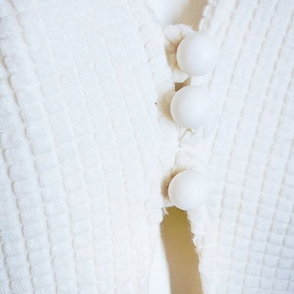 1970s Vintage White Knit One Piece Swimsuit With Deep Plunging Open Front Unworn - Picture 6 of 12